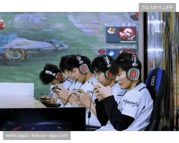 电竞选手职业化水平提升